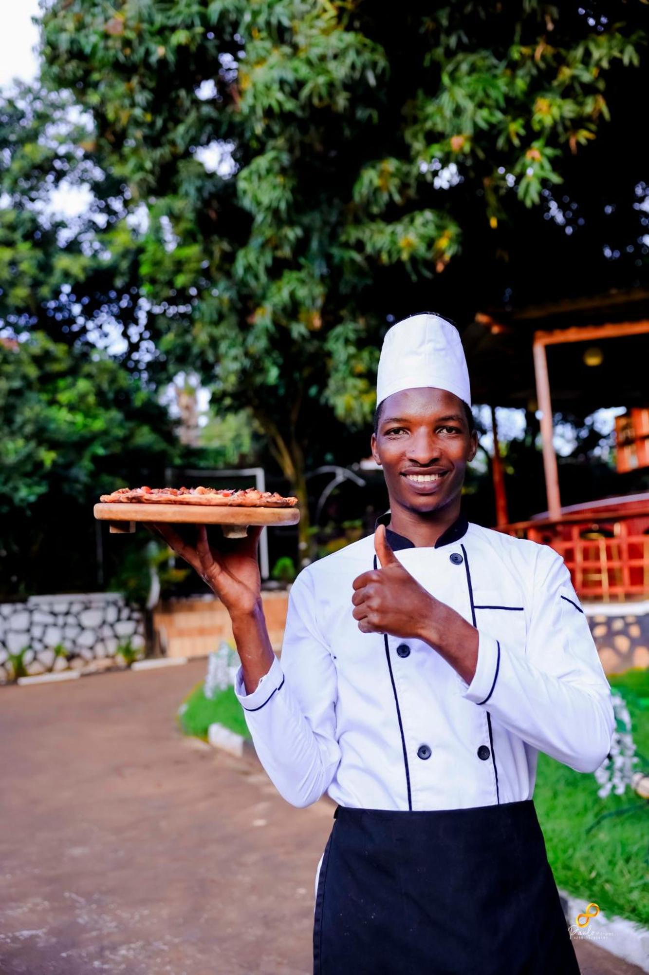 Golden Court Otel Kampala Dış mekan fotoğraf